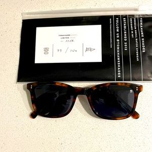 Tomahawk polarize, sunglasses new in the box!
